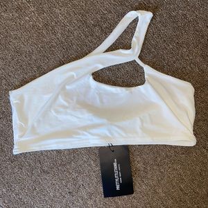 women’s size large (12) pretty little thing white going out top